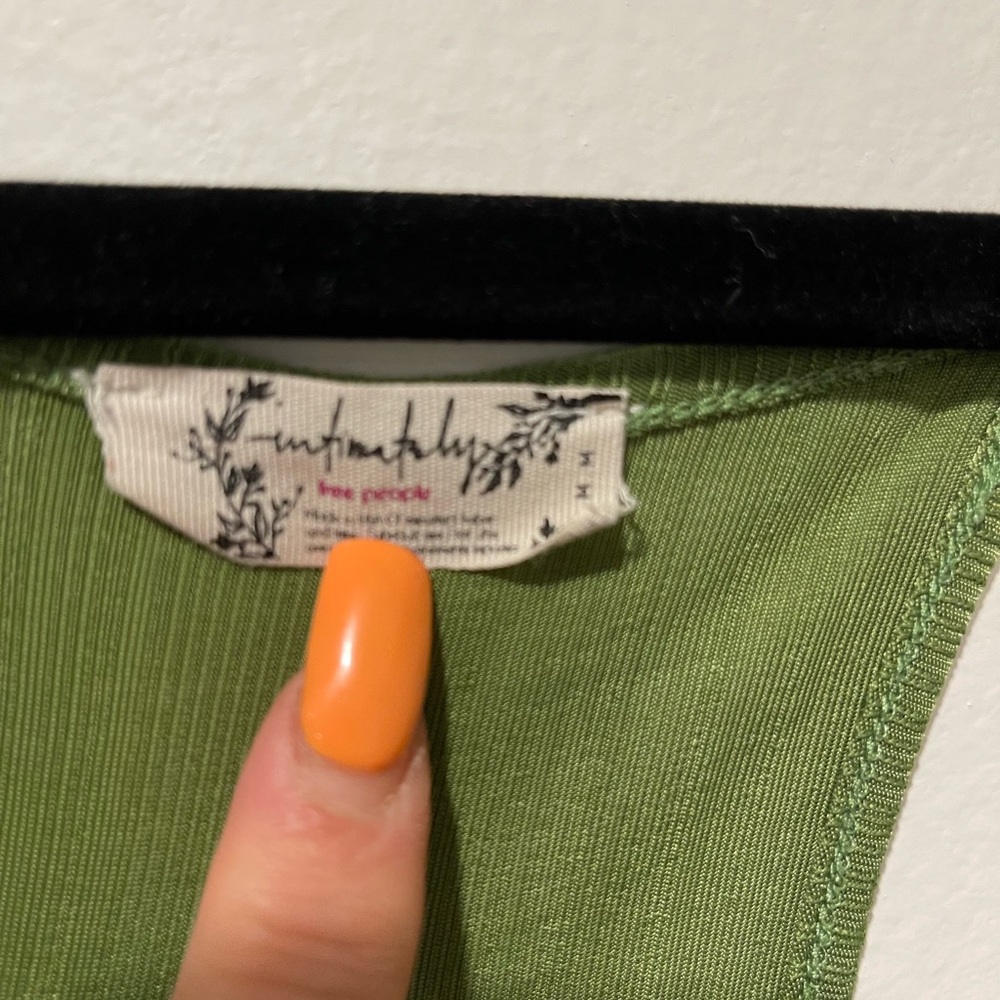 Free People Green‎ Sleeveless Women's Top - Picture 3 of 3